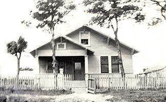 This is Joe Matocha's house in Cistern Texas where Mom grew up.