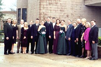 Shaun with his Mom's side of the family.... Wade, Leah, Kevin, Susannah, Aaron, Patrick, Natalie, Roger, Shaun, Joanie, Nicole, Mike, Mom, Pat, Eve, Debbi and Mark