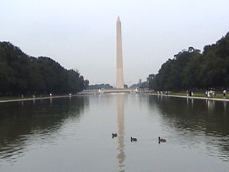 Washington Monument from the reflecting pool